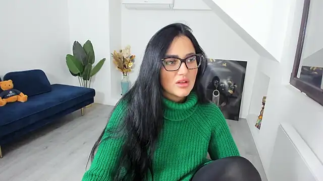 AnyaEvy online show from February 2026 06:12:01 AM