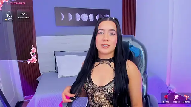 Snapshot of Amy_Leah chatting on April 2026 07:25:01 PM Amy Leah online show from April 2026 07:25:01 PM