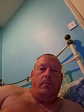 Snapshot of Tyson120 chatting on June 2026 11:21:01 PM Tyson120 online show from June 2026 11:21:01 PM