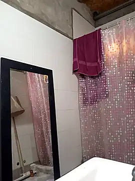 Snapshot of 1milfemma chatting on November 2025 10:29:02 PM 1milfemma online show from November 2025 10:29:02 PM