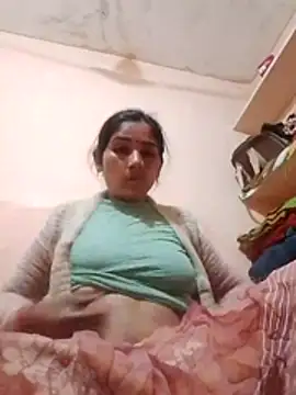 Snapshot of Seema_ji12 chatting on January 2026 03:27:01 PM Seema ji12 online show from January 2026 03:27:01 PM