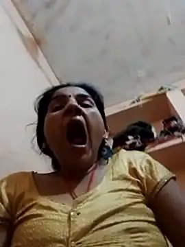 Snapshot of Seema_ji12 chatting on February 2026 12:58:02 AM Seema ji12 online show from February 2026 12:58:02 AM