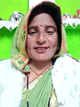 Snapshot of Quin_love143 chatting on November 2025 02:06:02 PM Quin love143 online show from November 2025 02:06:02 PM