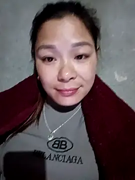 Snapshot of Lyla_john chatting on February 2026 01:17:01 PM Lyla john online show from February 2026 01:17:01 PM