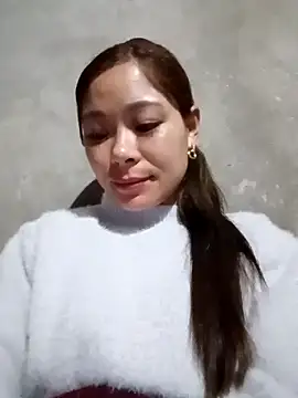 Snapshot of Lyla_john chatting on February 2026 01:34:02 AM Lyla john online show from February 2026 01:34:02 AM