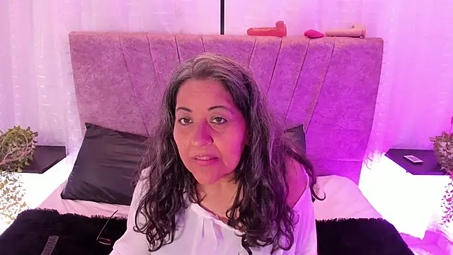 Victoriaa Anderson online show from April 2026 05:30:01 PM
