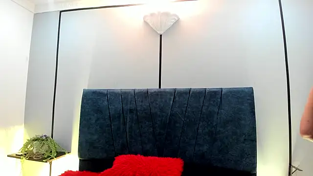 Victoriaa Anderson online show from July 2026 12:03:02 PM