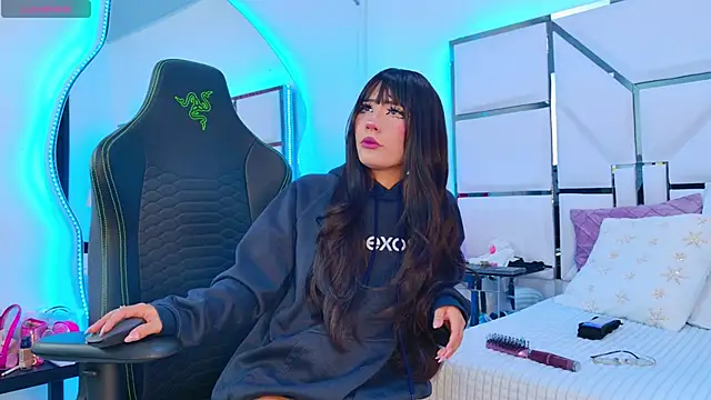 Snapshot of BunnySexyy18 chatting on January 2026 08:18:02 PM BunnySexyy18 online show from January 2026 08:18:02 PM