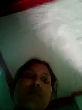 Snapshot of Hotbhabhi_089 chatting on April 2026 06:28:01 AM Hotbhabhi 089 online show from April 2026 06:28:01 AM