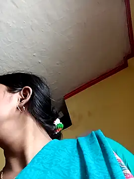 Snapshot of Hotbhabhi_089 chatting on May 2026 05:05:01 AM Hotbhabhi 089 online show from May 2026 05:05:01 AM