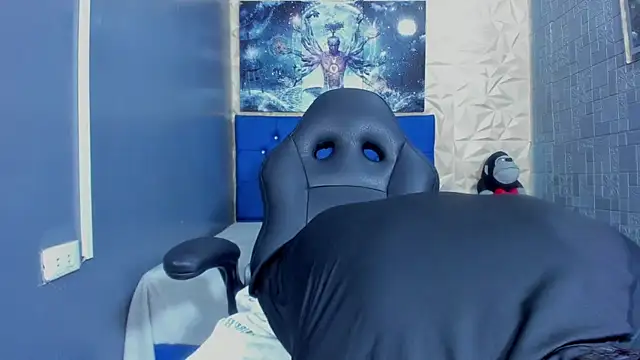 ElanGiraldo online show from July 2026 10:31:02 PM