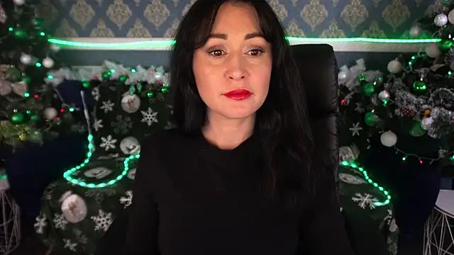 CarolinaaFoxyyy online show from December 2025 01:50:02 PM