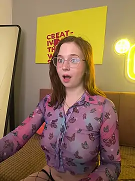 Erica Nelson online show from November 2025 01:38:01 AM