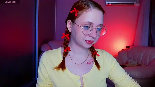 Erica Nelson online show from May 2026 01:25:02 AM