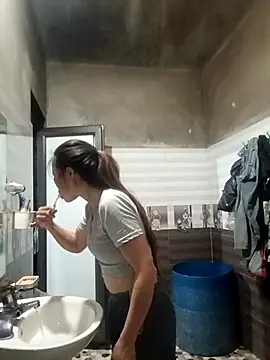 blonde blg online show from February 2026 12:32:01 AM