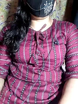 HotGirl23231 online show from May 2026 06:59:01 PM