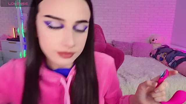 Darineko  online show from March 2026 03:23:02 AM