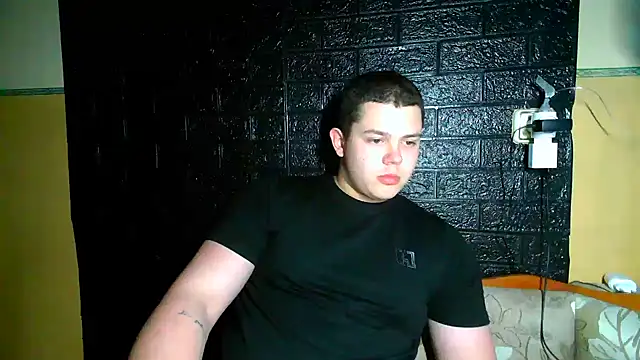 Snapshot of CuteButNaughty_ chatting on January 2026 09:29:01 PM CuteButNaughty online show from January 2026 09:29:01 PM