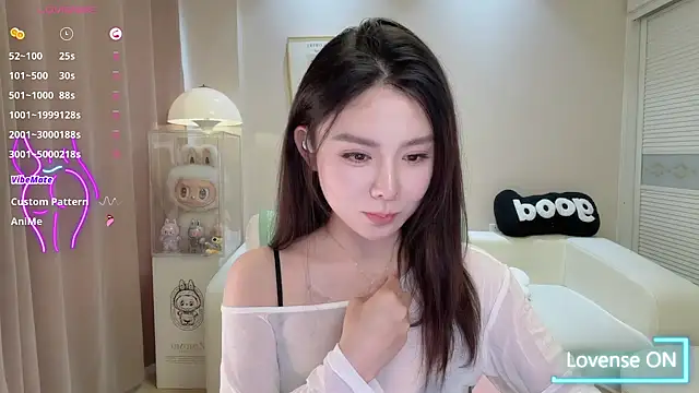 yannizi online show from June 2026 06:32:02 AM