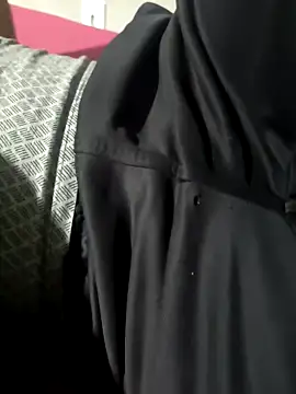 Snapshot of duooculto chatting on November 2025 01:37:01 AM duooculto online show from November 2025 01:37:01 AM