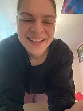 Dona Mafia online show from February 2026 01:37:01 AM