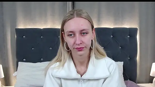 RachaelCute online show from April 2026 04:10:02 AM