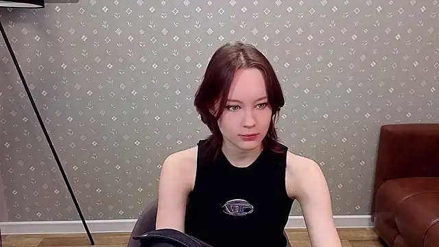 Annie Way online show from November 2025 07:41:02 AM