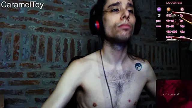 CaramelToy online show from February 2026 11:14:02 PM