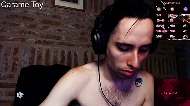 CaramelToy online show from February 2026 06:15:02 PM