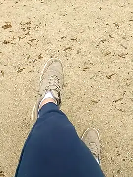 Nousdeux21 online show from April 2026 03:20:01 PM