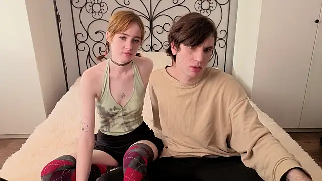 Snapshot of Danny_loves_Mary chatting on November 2025 03:34:01 AM Danny loves Mary online show from November 2025 03:34:01 AM