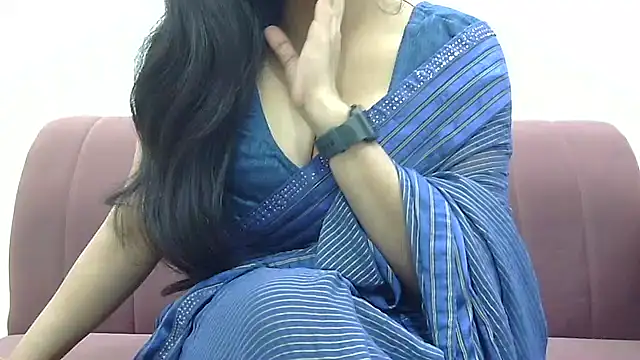 Snapshot of Zoya-sexy chatting on January 2025 06:02:01 PM Zoya-sexy online show from January 2025 06:02:01 PM