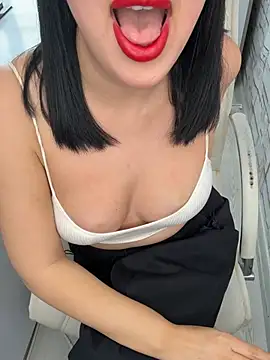 Snapshot of esmerbebek777 chatting on January 2026 01:27:02 PM esmerbebek777 online show from January 2026 01:27:02 PM