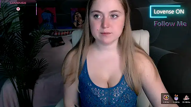 Snapshot of Kate_Moan chatting on December 2025 07:26:02 AM Kate Moan online show from December 2025 07:26:02 AM