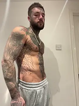 Snapshot of magicmichaell chatting on November 2025 03:23:02 AM magicmichaell online show from November 2025 03:23:02 AM