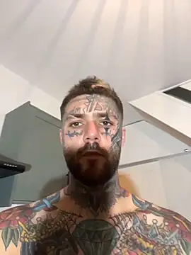 Snapshot of magicmichaell chatting on December 2025 07:07:01 PM magicmichaell online show from December 2025 07:07:01 PM