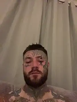 Snapshot of magicmichaell chatting on February 2026 05:58:02 AM magicmichaell online show from February 2026 05:58:02 AM