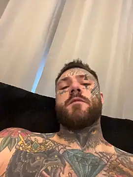 Snapshot of magicmichaell chatting on March 2026 09:37:01 AM magicmichaell online show from March 2026 09:37:01 AM