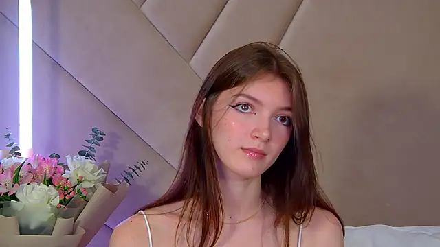 Snapshot of SophiaProve chatting on February 2026 04:21:02 PM SophiaProve online show from February 2026 04:21:02 PM