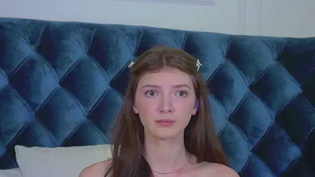 Snapshot of SophiaProve chatting on June 2026 04:42:01 PM SophiaProve online show from June 2026 04:42:01 PM