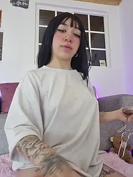 Snapshot of dirty_diiana chatting on November 2025 10:04:02 AM dirty diiana online show from November 2025 10:04:02 AM