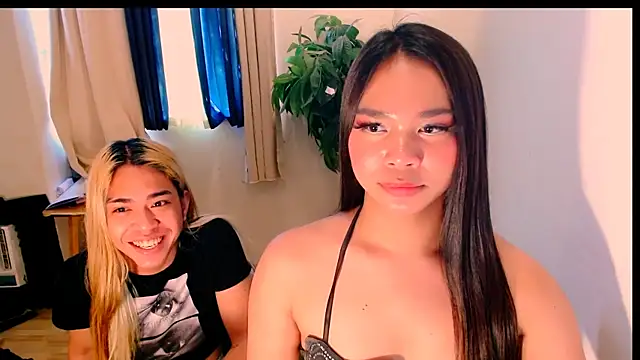 velvetviper06 online show from February 2026 11:41:01 PM