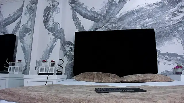 lilithDraven  online show from February 2026 04:10:01 AM