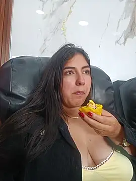 ViolettaWalton1 online show from December 2025 07:21:02 PM