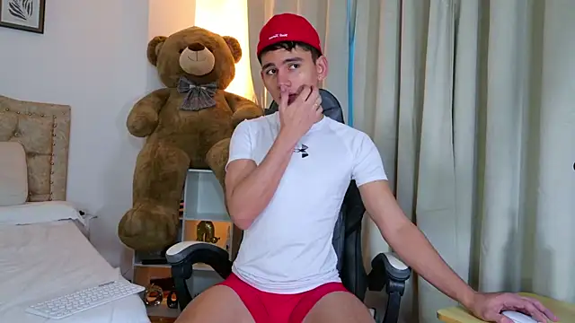 estebanperez 26 online show from June 2026 11:11:02 AM