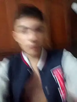 Santiagooo1233 online show from November 2025 01:00:01 AM