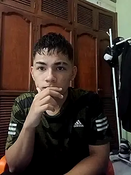 Santiagooo1233 online show from November 2025 02:17:02 AM