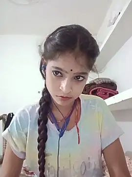 Snapshot of Mohnicute chatting on May 2026 06:31:02 PM Mohnicute online show from May 2026 06:31:02 PM