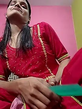 Snapshot of Zoya_Gi chatting on November 2025 10:45:02 AM Zoya Gi online show from November 2025 10:45:02 AM