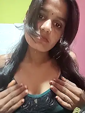 Snapshot of Zoya_Gi chatting on November 2025 09:04:01 AM Zoya Gi online show from November 2025 09:04:01 AM